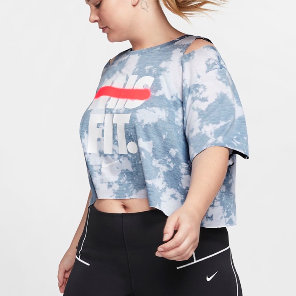 Nike Cropped Tee - 1X